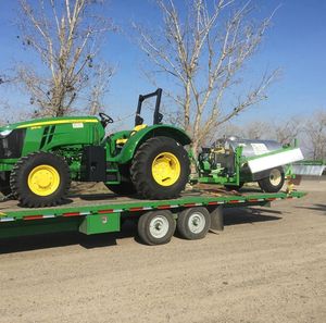 Listo para comprar para John para Deere 4066R 4WD Tractor bastante utilizado con entrega rápida en stock Componentes principales .. - Product Image 4