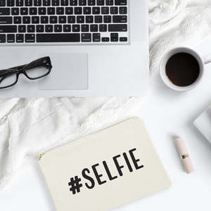 กระเป๋าเครื่องสำอางผ้าแคนวาสลายตัวอักษร พิมพ์ลายได้ตามต้องการ ขนาดใหญ่ จุของได้เยอะ เป็นมิตรกับสิ่งแวดล้อม กันน้ำ ทนทาน พกพาสะดวก - Product Image 2