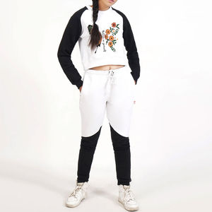 Dernier modèle Design Lady Pullover Femmes Manches Longues Crop Top Respirant Gym Fitness Slim Fit Yoga Femme Crop Top pour Filles - Product Image 4