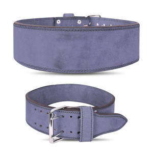 Cinturones de levantamiento de pesas que garantizan un soporte confiable durante las sesiones de fuerza en el gimnasio, ayudando a realizar levantamientos de forma segura. - Product Image 2