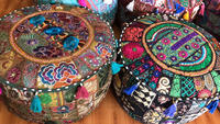 Housse de pouf ottoman traditionnelle en coton fait main indien, patchwork multicolore, décoration d'intérieur, chambre à coucher, salon, pliable, mariage, Haldi