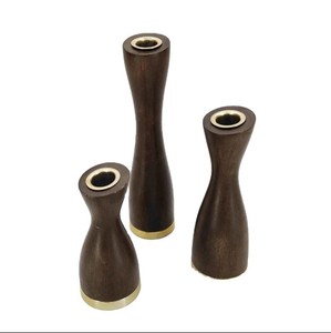 Ensemble de trois bougeoirs décoratifs de mariage à la maison Exportateur de bougeoirs en bois très exigeants - Product Image 1