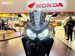 2025 H0nda CRF1100 Africa Twin Adventure Sports DCT 2025 ES Extras completos-KMs bajos bastante usados muy buen estado - Product Image 5