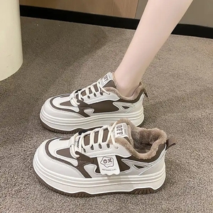 Nuevo Diseño de Fábrica 2026, Zapatos Deportivos Casuales de Mujer con Cordones, Suela Gruesa y Forro Polar - Product Image 4