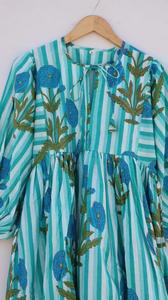 เดรสมิดิผ้าฝ้ายพิมพ์ลายดอกไม้สำหรับผู้หญิงทรงหลวมสไตล์ฤดูร้อนลำลองทรงหลวม - Product Image 2