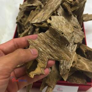 Virutas de Madera de Sándalo de Vietnam, Resina Media, Ecológicas, para Mezclar con Incienso y Bakhoor, Material Aromático - Product Image 3