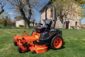 Cortadora de Césped Kubo G261-HD-54 Más Vendida, Tractor Cortacésped de 42 Pulgadas G261 - Product Image 3