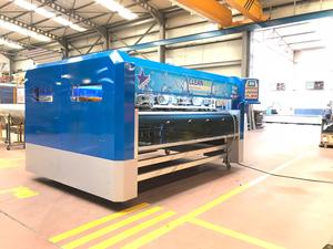 Nettoyeur de tapis et de moquettes industriel ultrasonique électrique professionnel New Cleanvac, capacité de 500 m2, nettoyage à l'eau froide, 16000W - Product Image 2