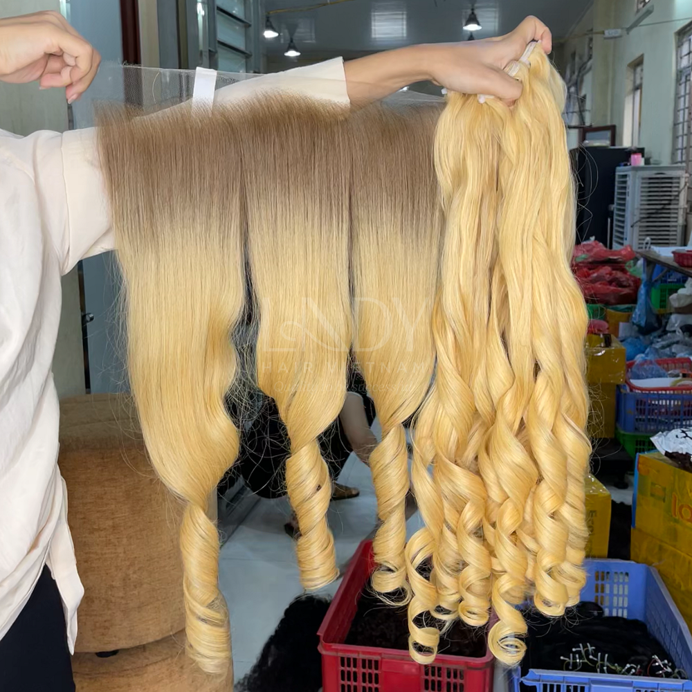 สีบลอนด์