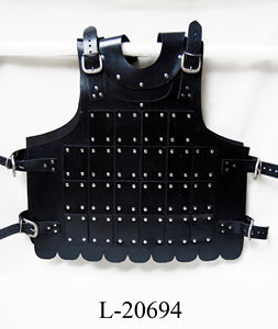 NOUVEAU DÉVELOPPEMENT Muscle Leather produit de décoration médiévale à vendre au prix de gros - Product Image 4