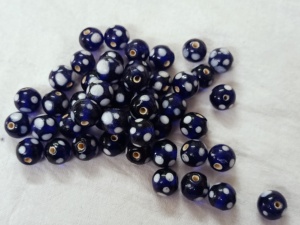 ลูกปัดแก้วลายจุดสีฟ้ามีให้เลือกตั้งแต่ขนาด6มม. เป็นต้นไปเหมาะสำหรับจำหน่ายโดยนักออกแบบเครื่องประดับและร้านขายลูกปัด - Product Image 5