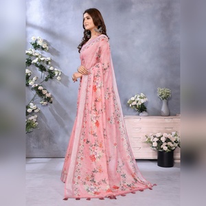 Nouveau sari en lin à imprimé floral rose scintillant, incontournable pour GG-410, imprimés floraux sur toute la surface, mariages, ce charmant imprimé de créateur - Product Image 3