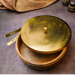 Indian Essence Wood Roti Box con pinzas Hecho de utensilios de cocina de forma redonda de alta calidad Chapati Box con una tapa desmontable - Product Image 6