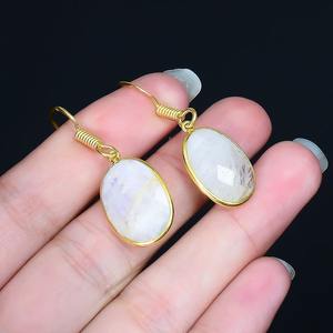 925 Plata estampada perfecto regalo de boda colgante de mujer 925 plata esterlina sólida hecha a mano piedras preciosas piedra lunar Spinner pendientes - Product Image 4