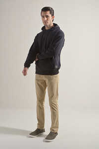 Sudadera con Capucha Negra Estilo Urbano, Poliéster/Algodón, 450 GSM, Corte Regular, Diseño de Grafiti Bordado e Impreso, Todos los Colores - Product Image 5