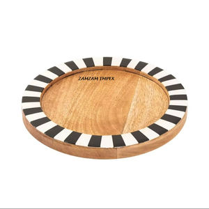 ถาดเสิร์ฟพร้อมที่วางเค้กทำด้วยมือทำจากเรซินไม้ทรงกลมลายเรขาคณิตแนวนอนสีขาวสีดำ - Product Image 2