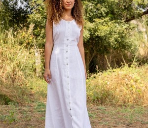 Robe Maxi en lin sans manches, robe en lin coupe ample avec poches, robe à taille cintrée, robe en lin romantique, vêtements de grande taille - Product Image 1