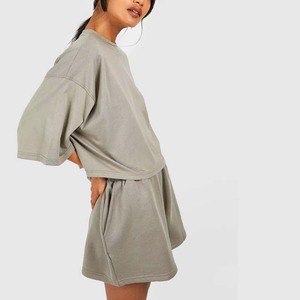 Conjunto de alta calidad para mujer, Camiseta de algodón 100% con pantalones cortos, conjunto de 2 piezas, estampado de logotipo personalizado ligero de secado rápido para mujer - Product Image 3