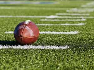 ลูกบอลรักบี้สำหรับออกกำลังกายผลิตภัณฑ์ลูกบอลทนทานและอเนกประสงค์พร้อมดีไซน์โลโก้ตามสั่ง - Product Image 6