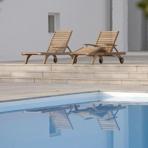 Chaise longue en bois massif au design moderne avec dossier réglable pour les loisirs de plein air Garden Parks Villas Hotels Exteriors - Product Image 6
