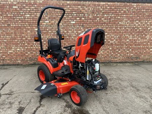 Tractor cortacésped de alta eficiencia Kioti CS2510 y con plataforma de corte de montaje medio |   Tractor Cortacésped Kiotic Usado y Nuevo a Precio Económico - Product Image 5