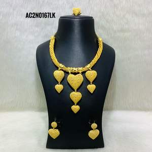 Fabriqué sur mesure en forme de coeur africain thème basé bijoux pour les filles et les dames de tous les groupes d'âge disponibles dans une large gamme de conception - Product Image 4