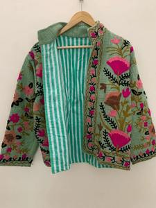 Suzani broderie veste florale velours Vintage Suzani avec poche hiver veste courte Bomber veste florale pour femmes - Product Image 5