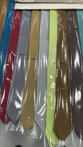 Cravate élégante Slim Fit en mélange de polyester Poliemit pour un look professionnel - Product Image 4