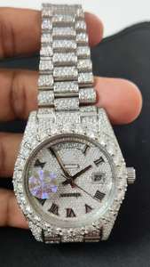 Montre unisexe de luxe en moissanite VVS, entièrement sertie de diamants, étanche, bracelet en acier inoxydable, affichage analogique 41 mm, style sportif, fabrication d'usine - Product Image 4