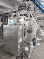 Machine d'emballage VFFS automatique haute vitesse 120-150 sachets/min pour le conditionnement de grains de café avec peseuse à 20 têtes