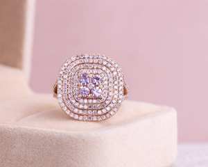 Bague de fiançailles florale en or massif 14 carats pour femme, grande bague pavée avec diamant de laboratoire taille ronde, bijou raffiné pour les soirées, cadeau pour partenaire - Product Image 4