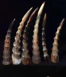 Ensemble blanc de luxe, tasse en corne de buffle naturelle faite à la main/tasses à boire Viking, support en bois, tasse en corne décorative à corne unique pour la maison - Product Image 1