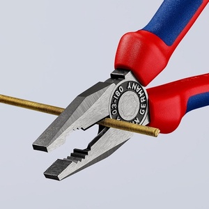 Pince combinée KNIPEX 180 mm polie avec poignées multi-composants pour la pêche - Product Image 6
