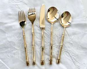 Juego de cubiertos familiares de 5 piezas con revestimiento duradero Cubiertos de catering de metal resistente para eventos - Product Image 6