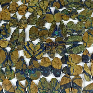 Paire de cristaux d'azurite naturelle pour boucles d'oreilles, pierres précieuses en cabochon, pour la fabrication de bijoux - Product Image 1