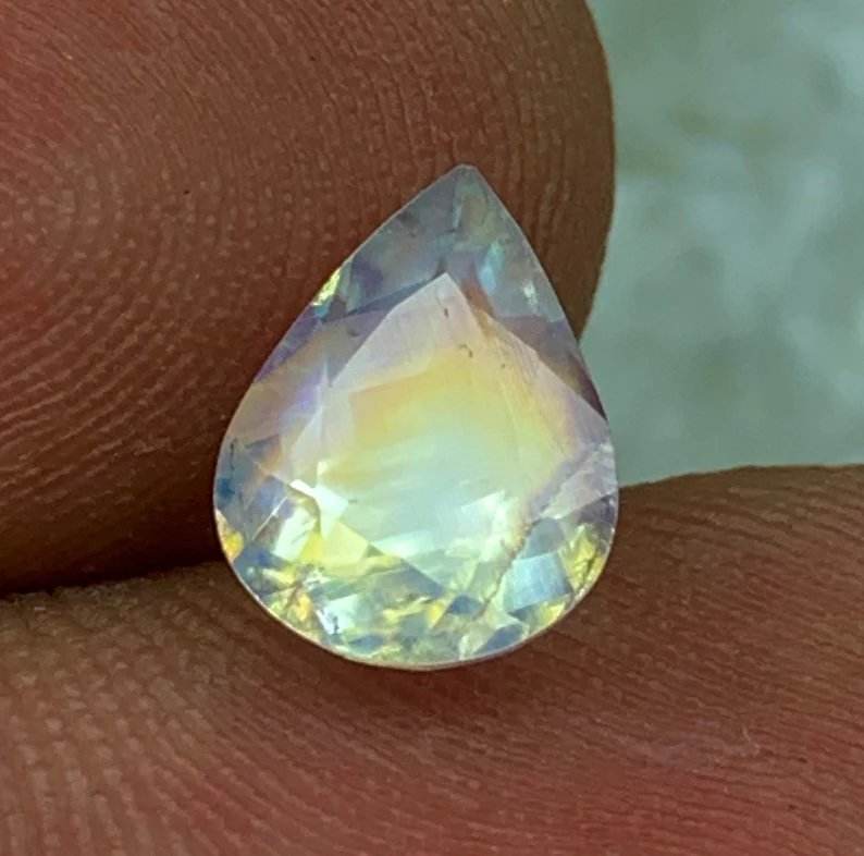 สีเหลือง, สีขาว, สีฟ้า