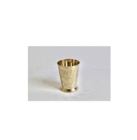 Verre à boisson en laiton pour usage domestique, fabrication artisanale haut de gamme, design de pointe, 100 % fait main, en métal, pour jus de fruits, vente en gros