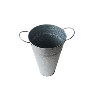 Maceta y jardinera de Metal rústico galvanizado de tamaño alto con asa para el hogar, sala de estar, jardín, guardería, maceta de decoración - Product Image 2
