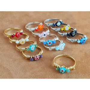 Pendientes de Estilo Boho con Baño de Oro y Plata, Adornados con Cuentas de Vidrio Florales, Joyería de Moda para Reventa - Product Image 3