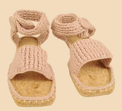 สีชมพูอ่อน