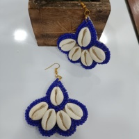 Anting-anting cangkang Cowrie buatan tangan dengan manik-manik biru kait emas perhiasan menjuntai Boho untuk pakaian pantai musim panas etnik dan perayaan