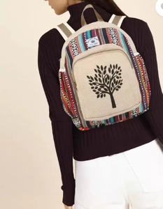 Sac à dos en coton himalayen naturel, broderie bohème, sac d'école tendance, fermeture éclair, deux bretelles en toile - Product Image 1