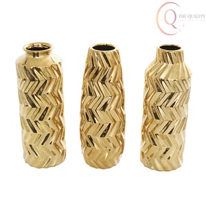 Handcrafted Contemporary Metal <b>Tabletop</b> Vase with Matte Finish Customizable Colors & Logo for Home & Office Dcor Weddings - Product Image 5