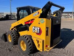Cargadoras compactas Cat 236D3 usadas con transmisión estándar de dos velocidades y gestión electrónica de par en venta - Product Image 4