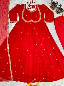 NUEVO DISEÑO DE LANZAMIENTO: Traje de Fiesta para Mujer con Pantalón y Dupatta, Tela de Faux Georgette Pesada, Estilo Casual Reversible con Bordado - Product Image 4