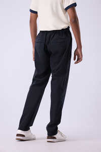 Joggers de hombre transpirables y ligeros con etiqueta privada personalizada, pantalones de chándal ajustados más vendidos, ropa de gimnasio y jogging - Product Image 2