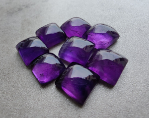 พลอยอะเมทิสต์สีม่วงธรรมชาติทรงสี่เหลี่ยมแบนหลังเรียบสำหรับทำเครื่องประดับแหวนพลอยคุณภาพระดับ AAA สำหรับผู้ชายและผู้หญิง - Product Image 4