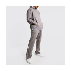 ชุดเซ็ตแทรคสูทผู้ชายสีเทา 2 ชิ้น คุณภาพสูง ขายส่ง เสื้อฮู้ดซิปผ้าฝ้าย 100% สำหรับฤดูหนาว กางเกงขาบาน สไตล์ลำลอง  รับสกรีนโลโก้ - Product Image 1