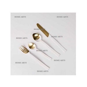 Cuillère de serveur de gâteau couleur or de qualité exclusive ensemble de serveur de gâteau en métal de conception unique à des prix abordables - Product Image 2