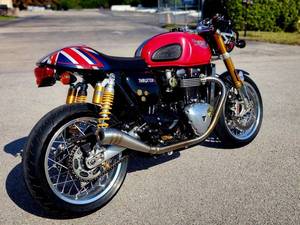 Motocicleta usada Triumph Thruxton 1200 R 2016 a bajo precio en venta - Product Image 3